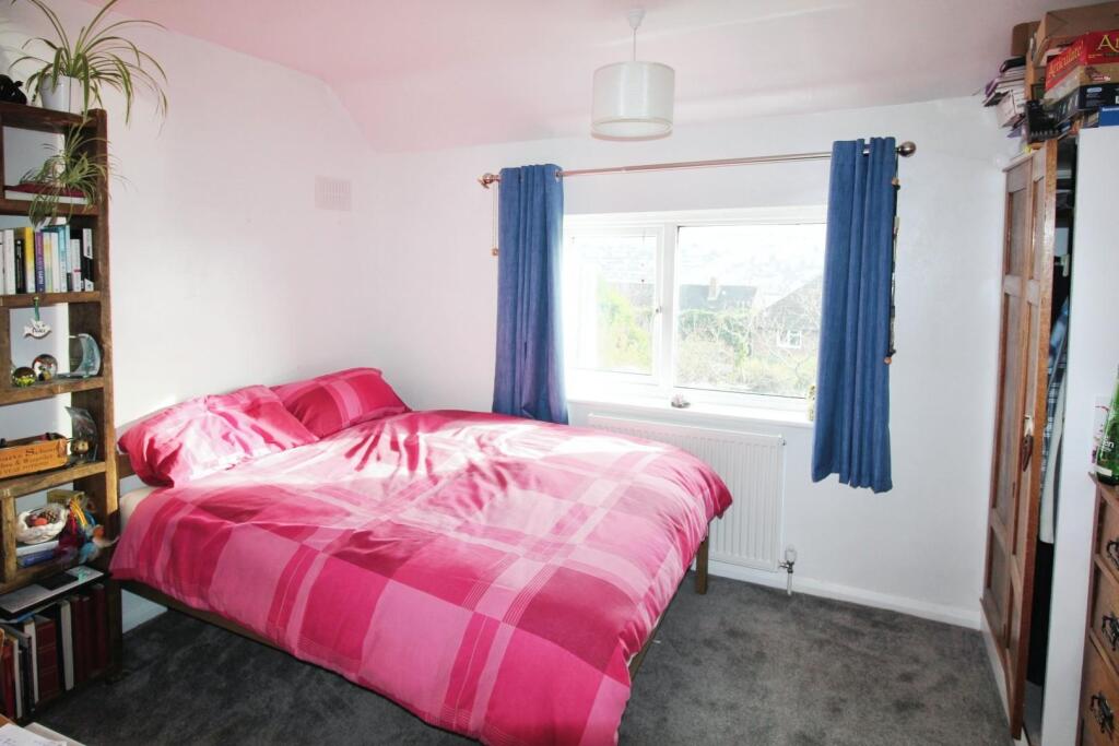Bedroom2.JPG