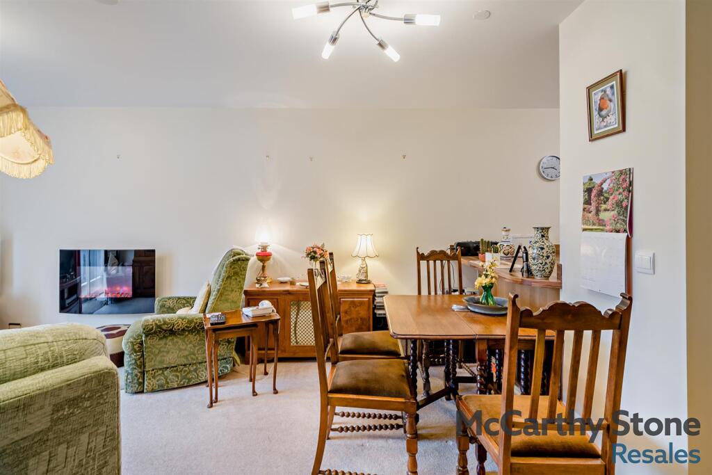 8670767-interior02-800.jpg
