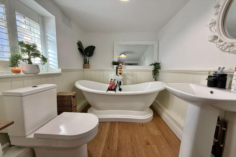 Feature Bathroom