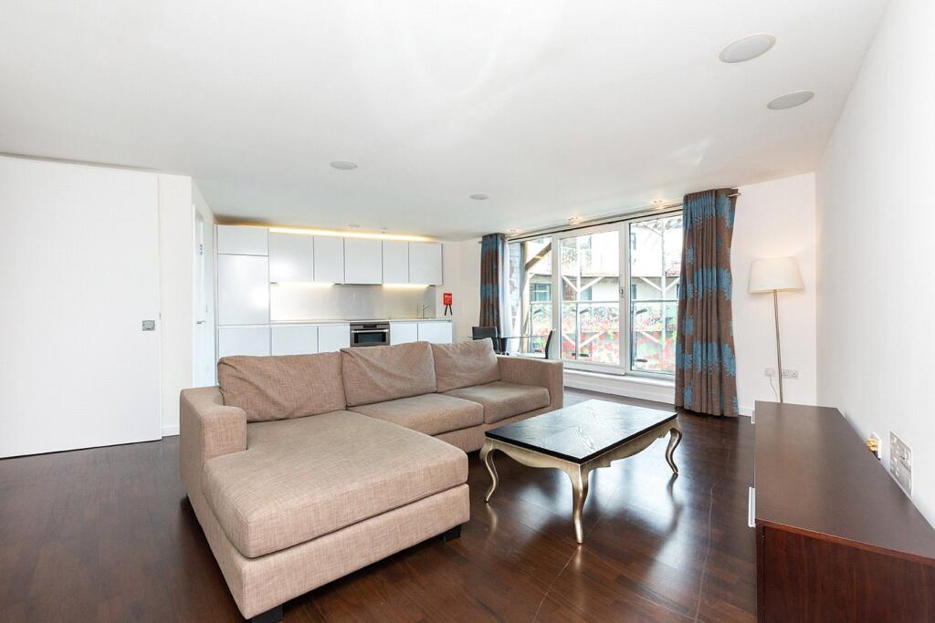 Open Plan Reception