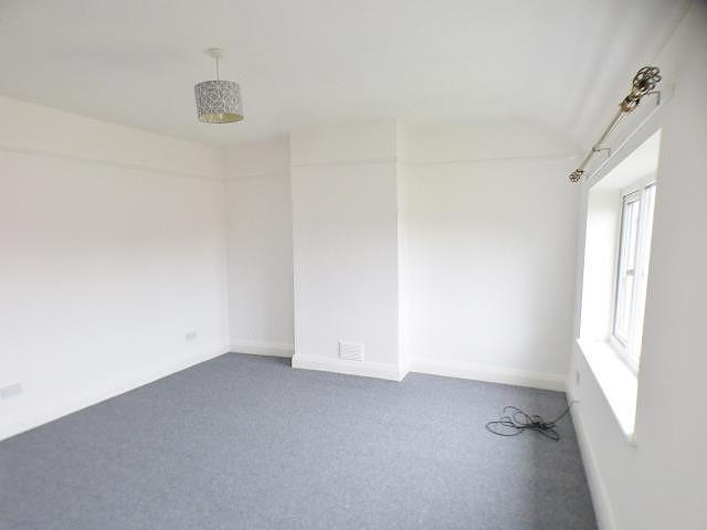Bedroom 1 - 1