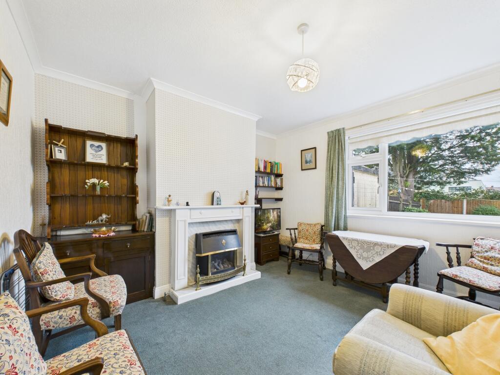 CAM05672G0-PR0094-STILL002