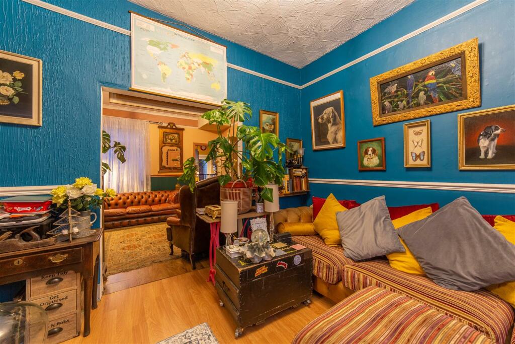 14 Bryn Terrace-11.jpg