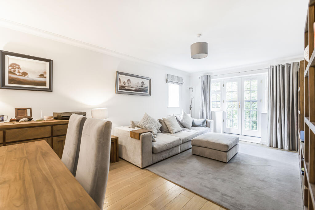 Living/Dining Room