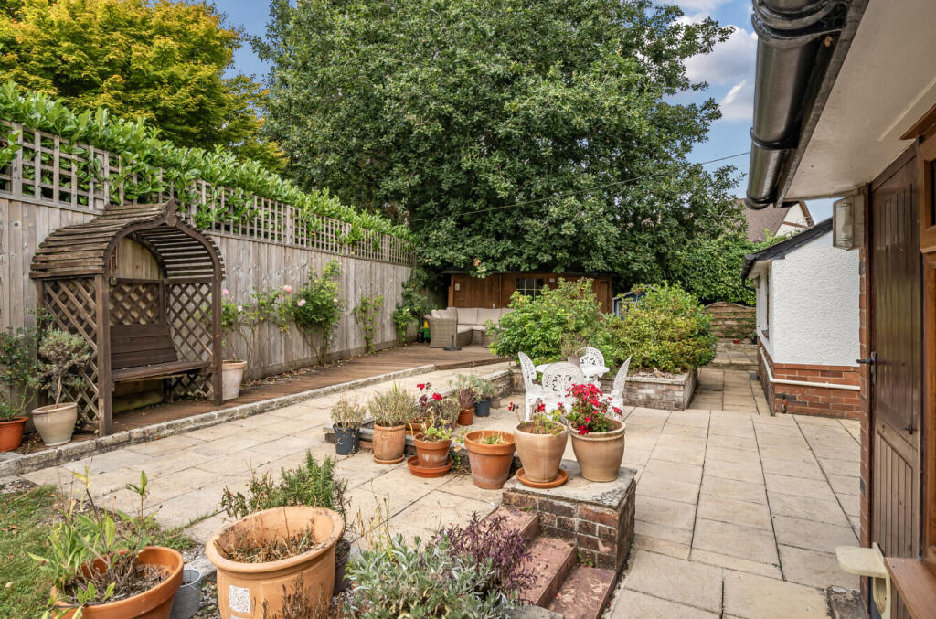 1336103-12-689623...