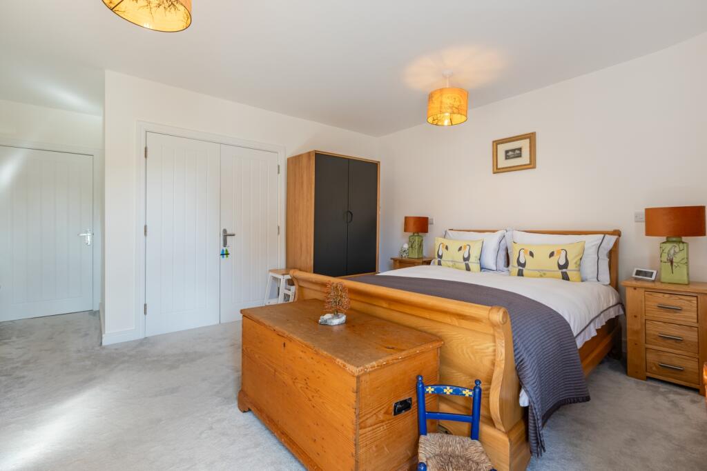 A10 - 5 Livvy Dean Court, Torquay - 240911