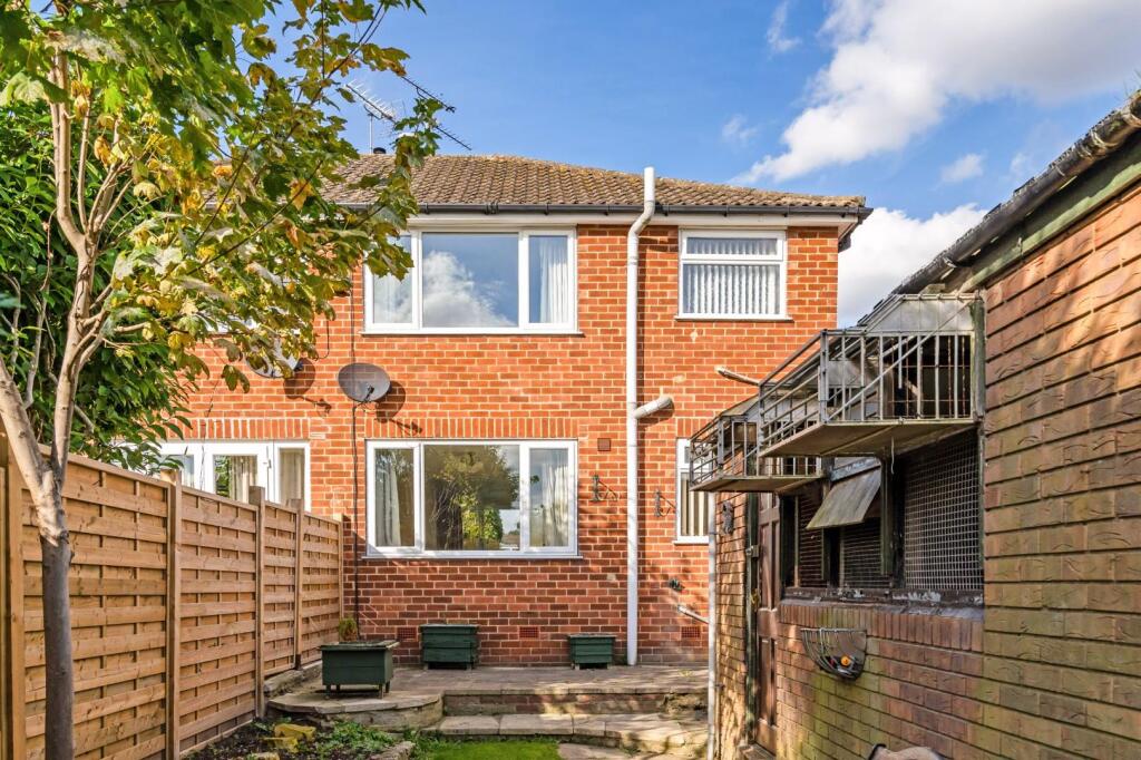 80211_11 Linden Way -  (19).jpg