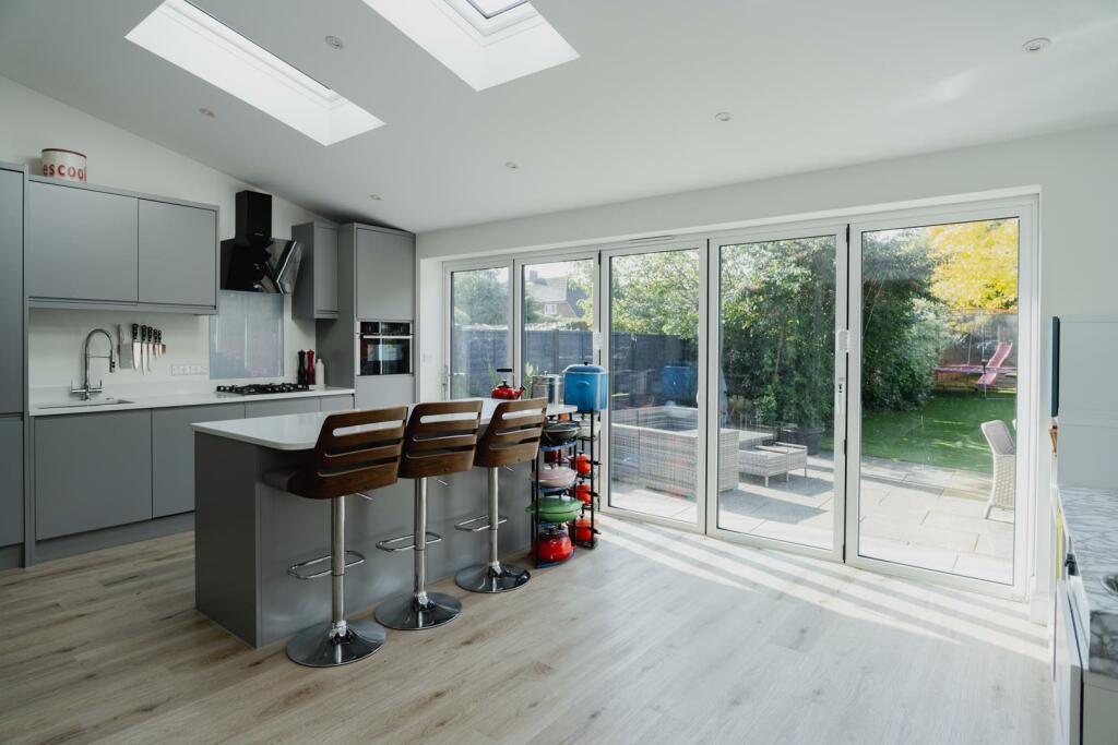Rightmove 8.jpg