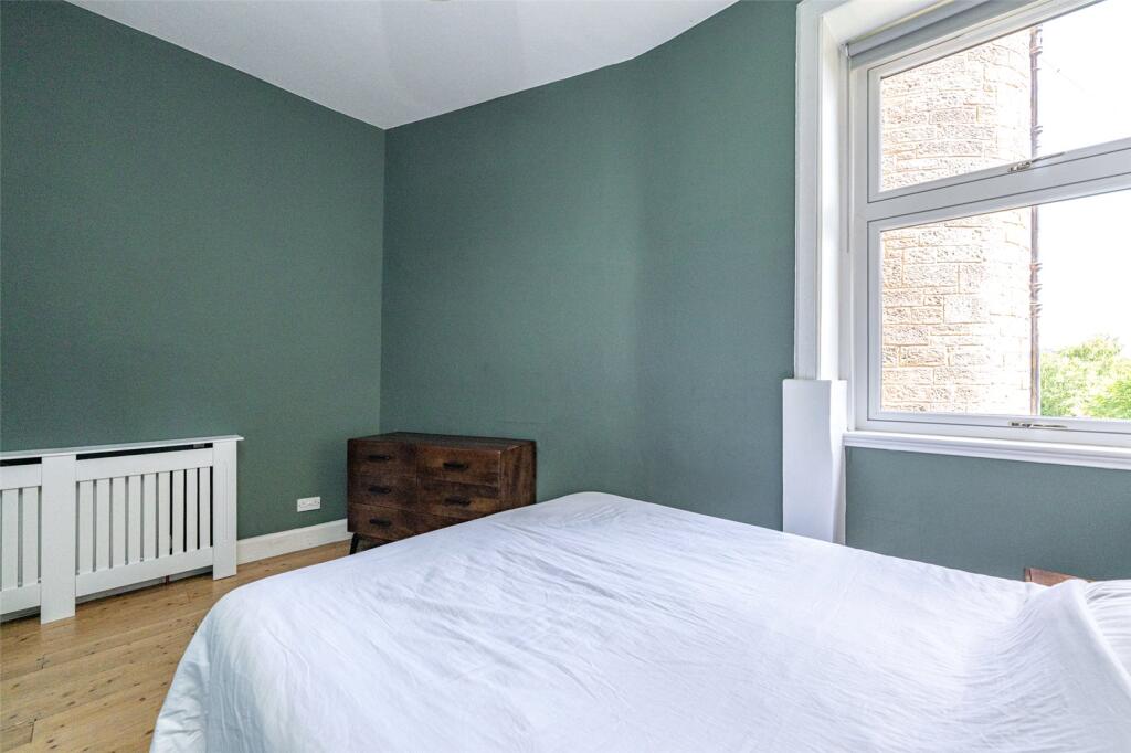 Bedroom 1 Alt