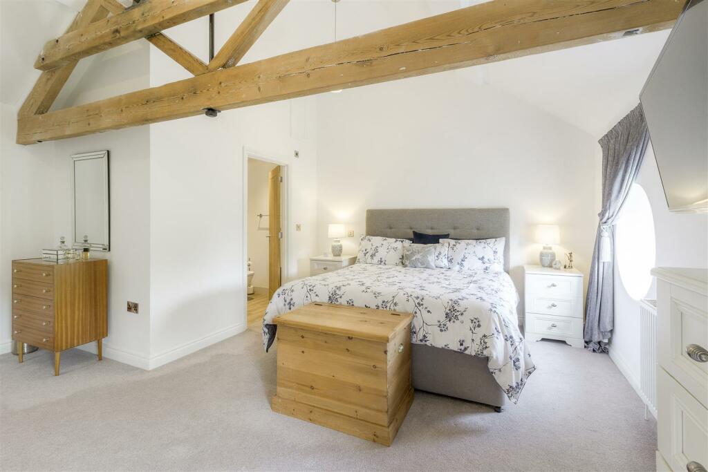 3 Poplars Yard, Shuttington