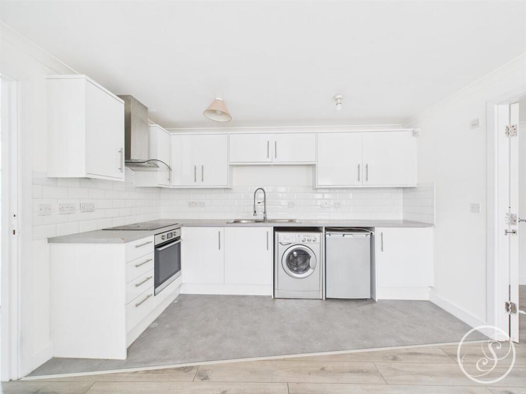 Kitchen/Living Space