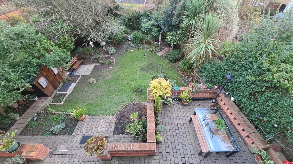 Davidson Frost-Wellings, DFW, Vernon Drive, Stanmo