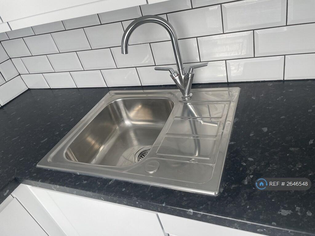 New Kitchen Sink