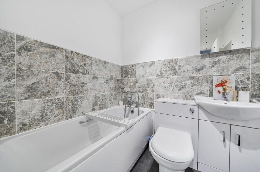 1320641-12-686e46...