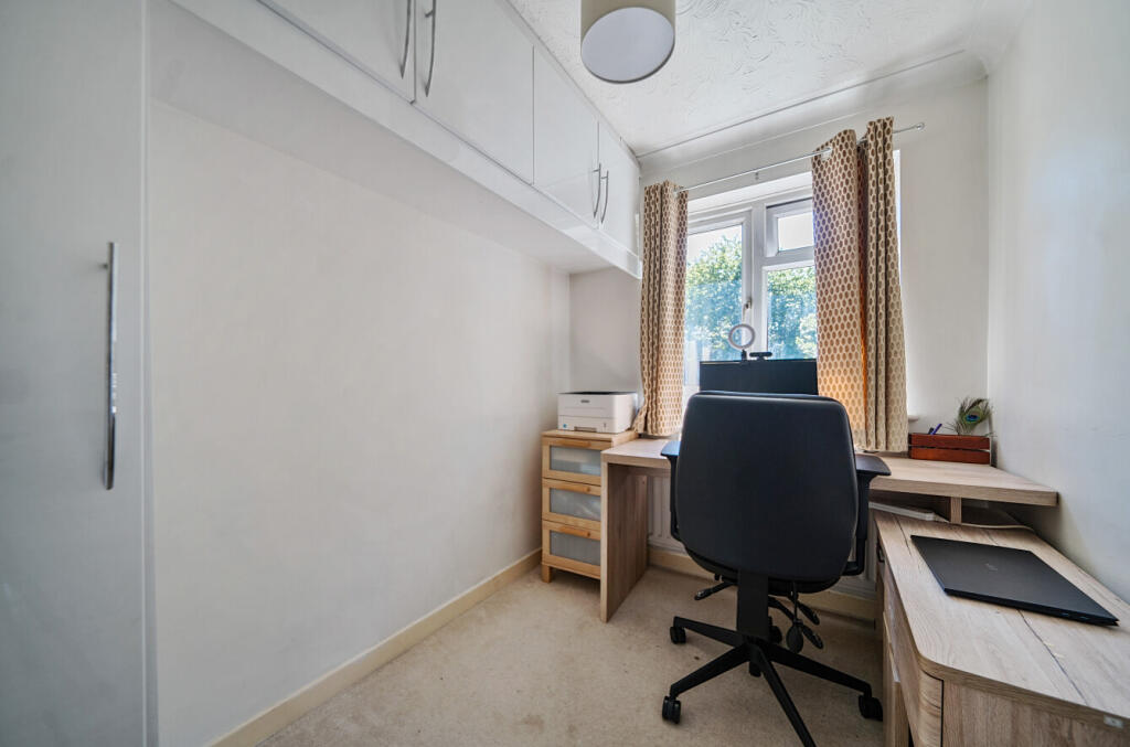 1318340-5-6871534...