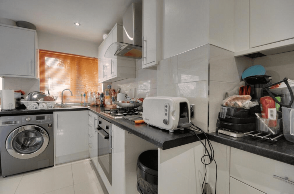 KITCHEN ONE