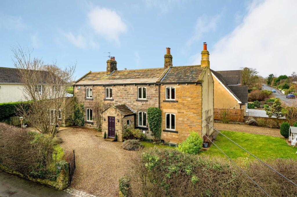 6597f0f524f05-l-1070788 (7) (1)