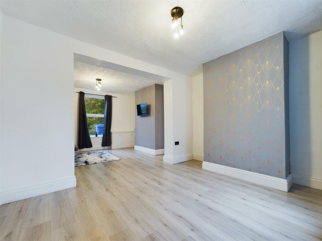 Dining Room.jpg