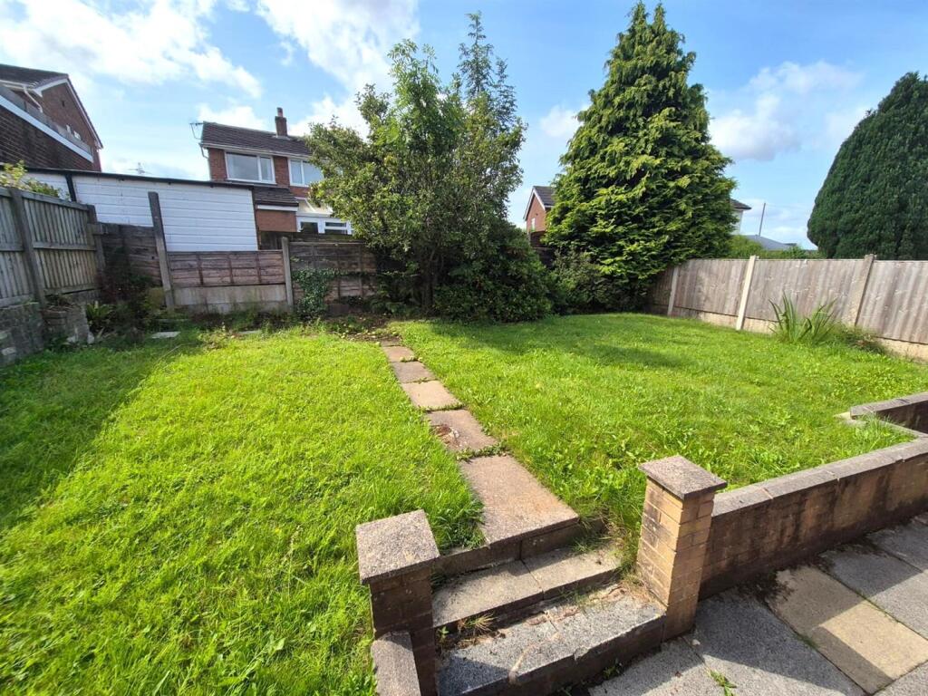 PHOTO-2025-08-06-11-34-07 1.jpg