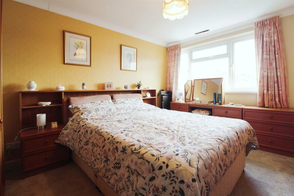 master 20bed.jpeg