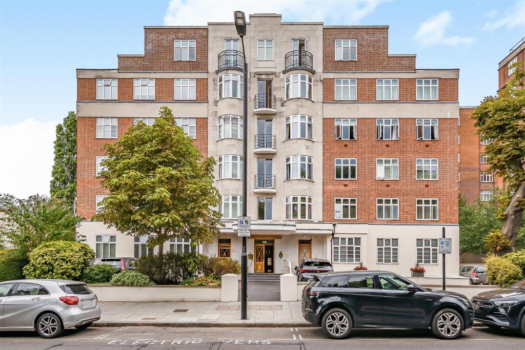 6 Hall Road, St John's Wood, NW8