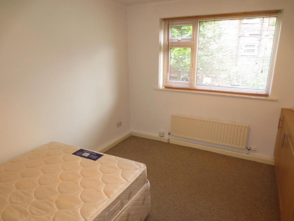 Second bedroom