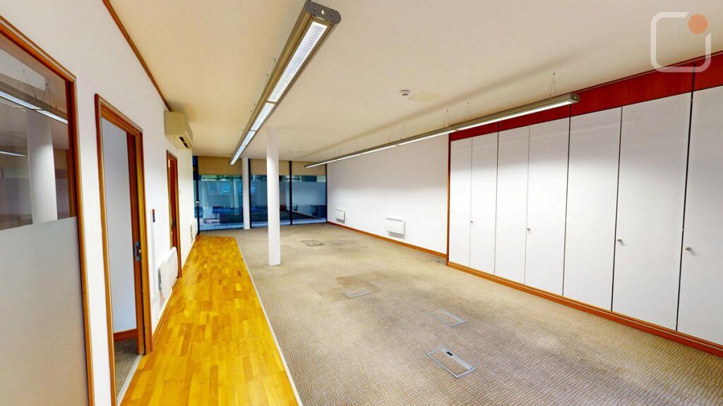 7 Burton Place, Manchester, M15 4PT - 04