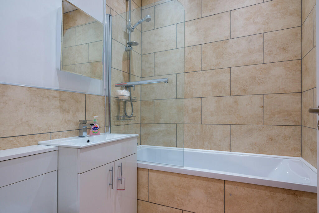 Apartment Two (Ma...