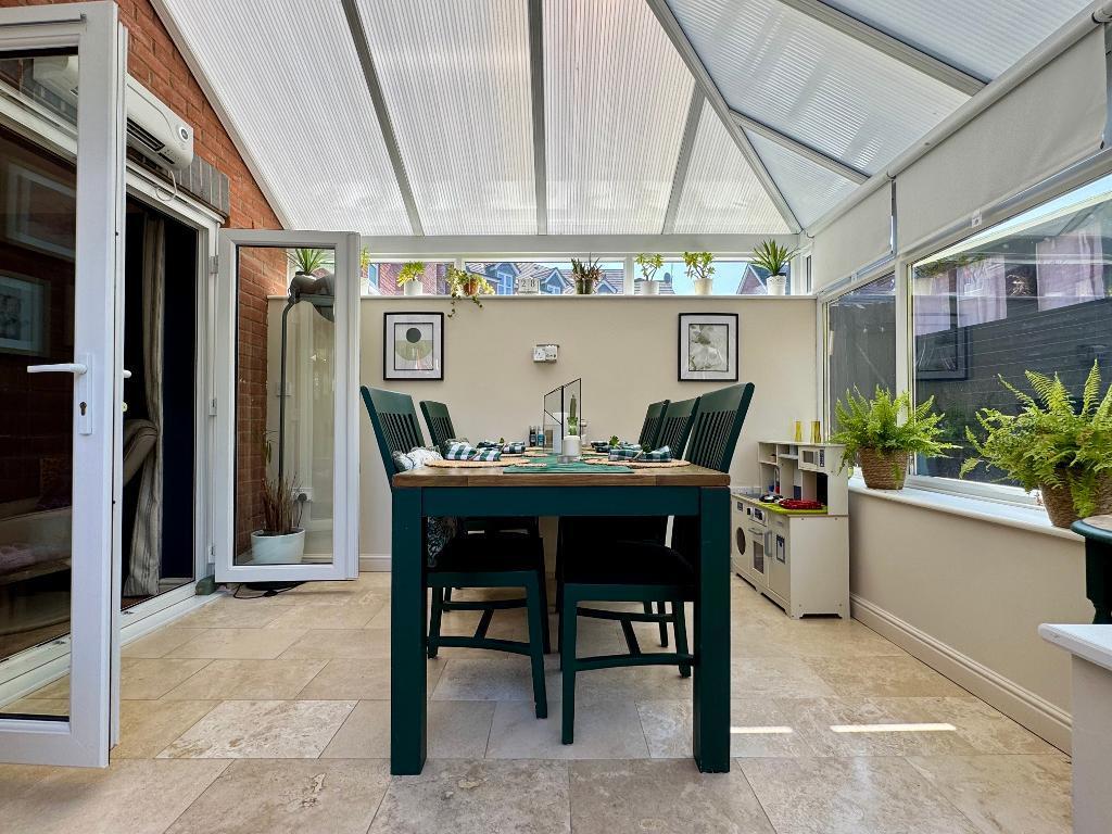 Dining room, conservatory.