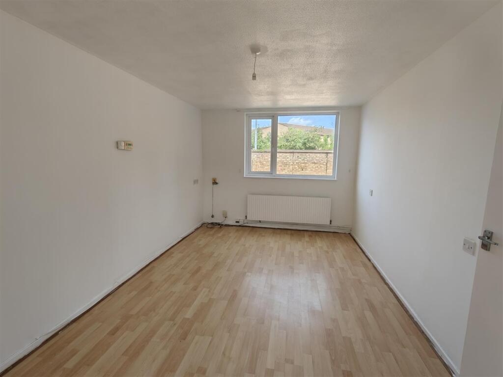 Lounge.jpg