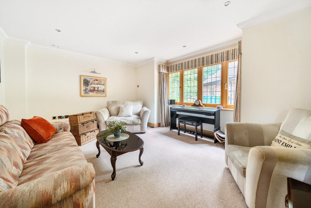 1303185-40-684b2b...