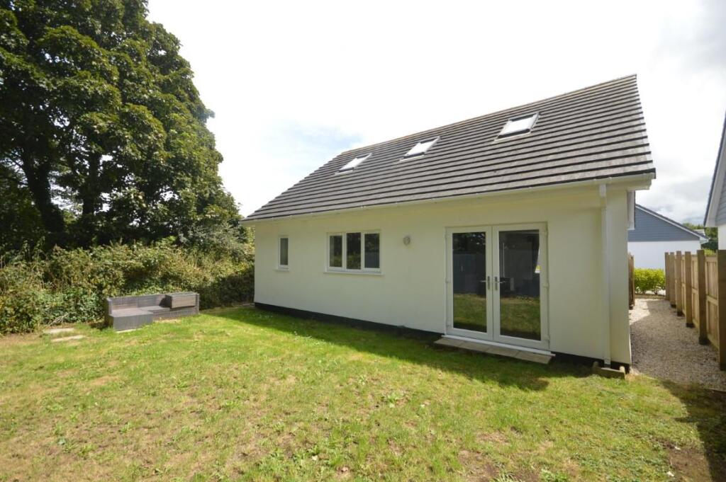 DSC_0024 (Medium).JPG