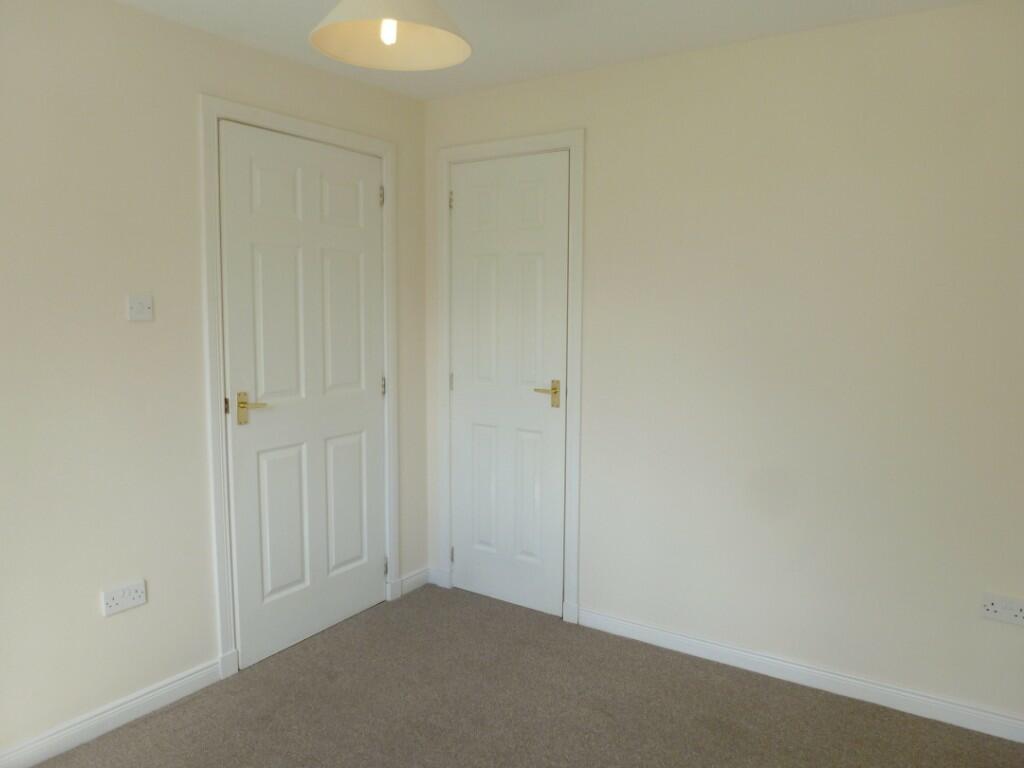 Bedroom 2, 2