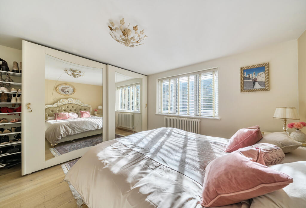 1373159-13-68ff51...