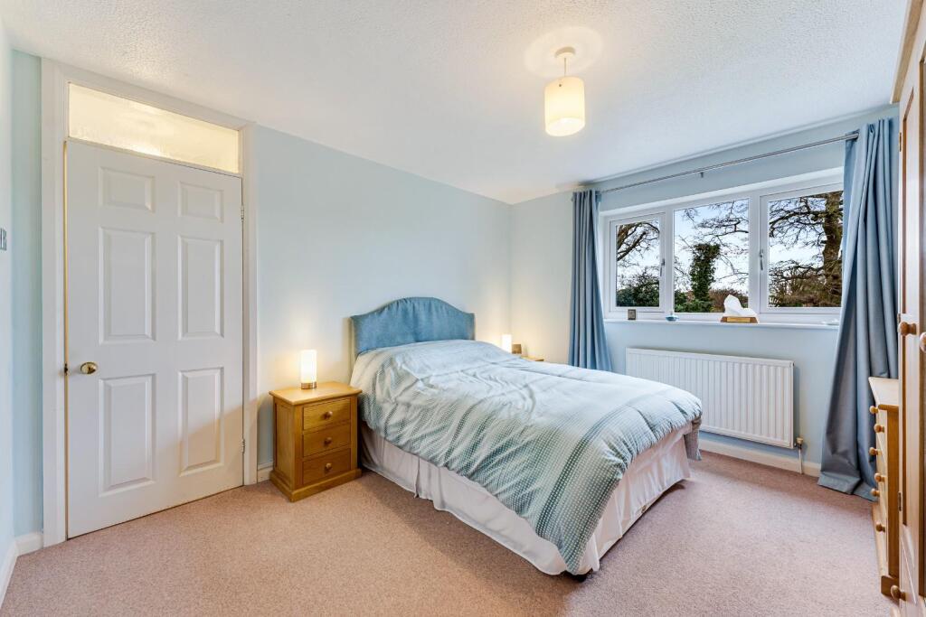 18 CROFT ROAD-15.jpg