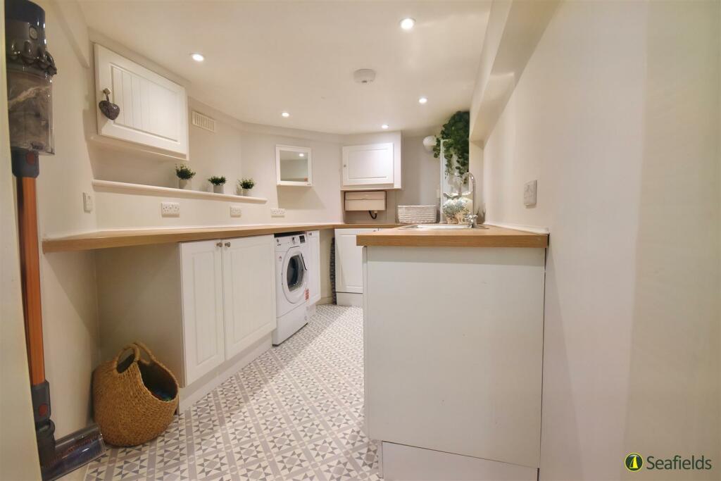 Utility Room.jpg