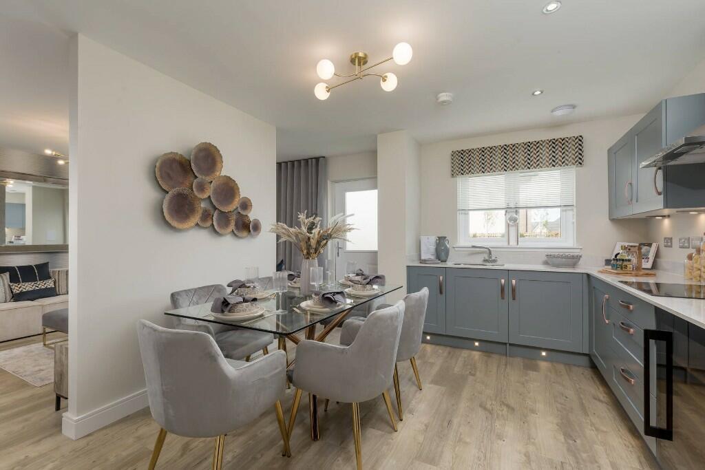 Kitchen/Dining