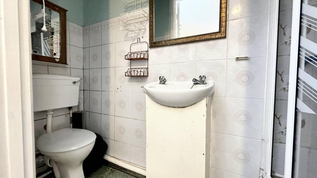 qiHzX8sG7UavwIj4CFHm2g