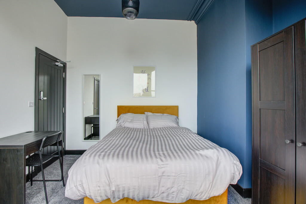 Bold Street-Bedro...