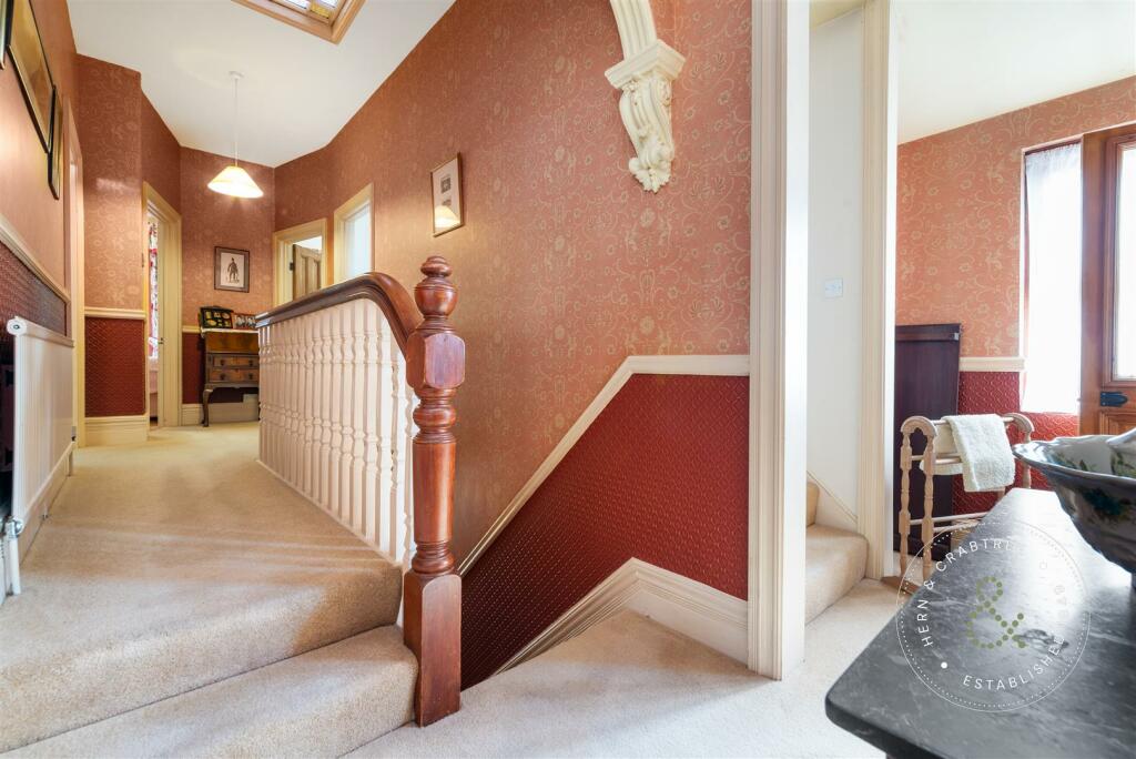 Ninian Road, Roath, Hern Crabtree (34).jpg