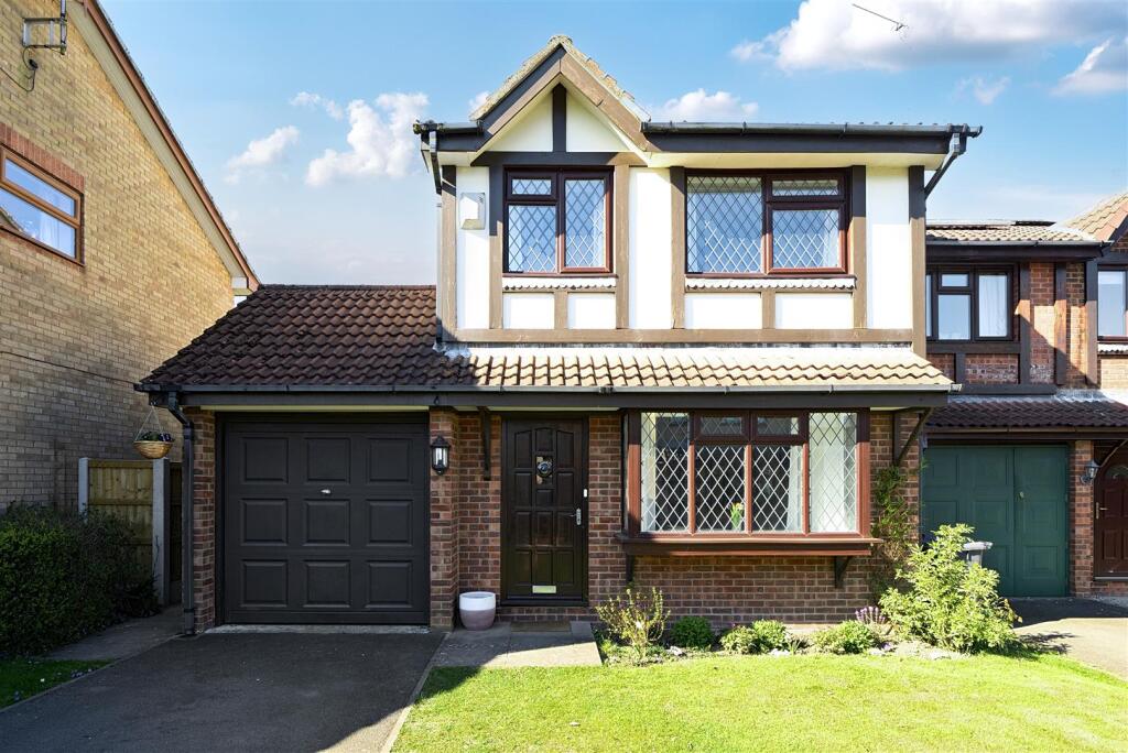 3 Elm Avenue, Ashby