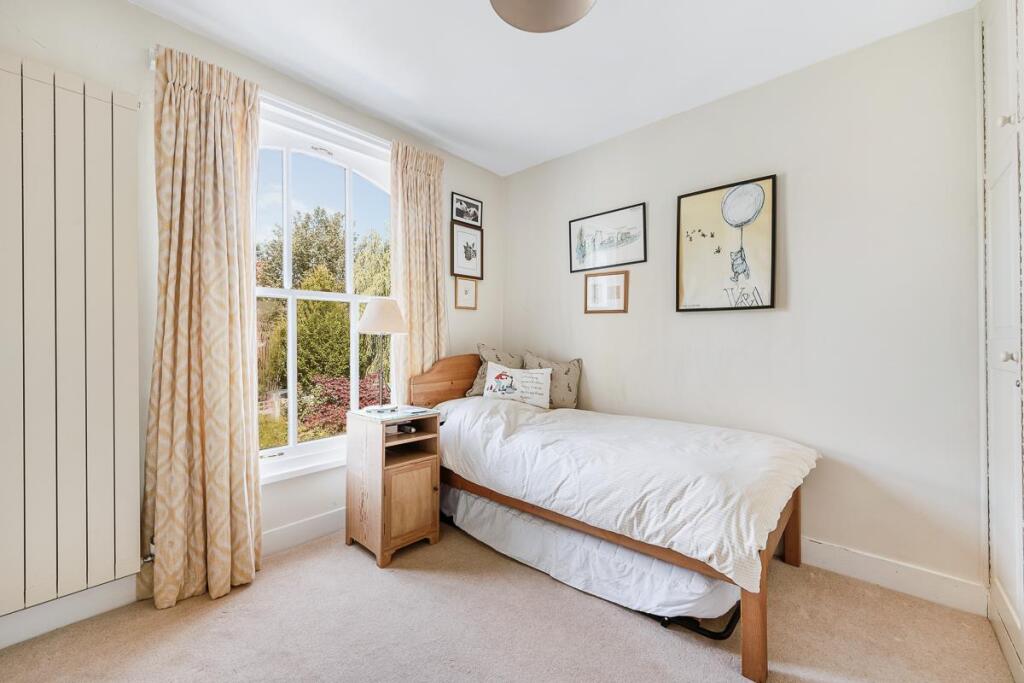 15 St Albans Avenue-20.jpg