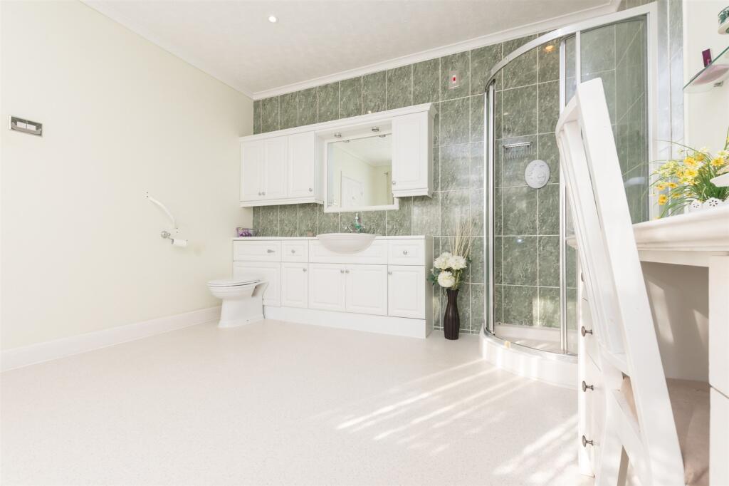 En-Suite Shower Room