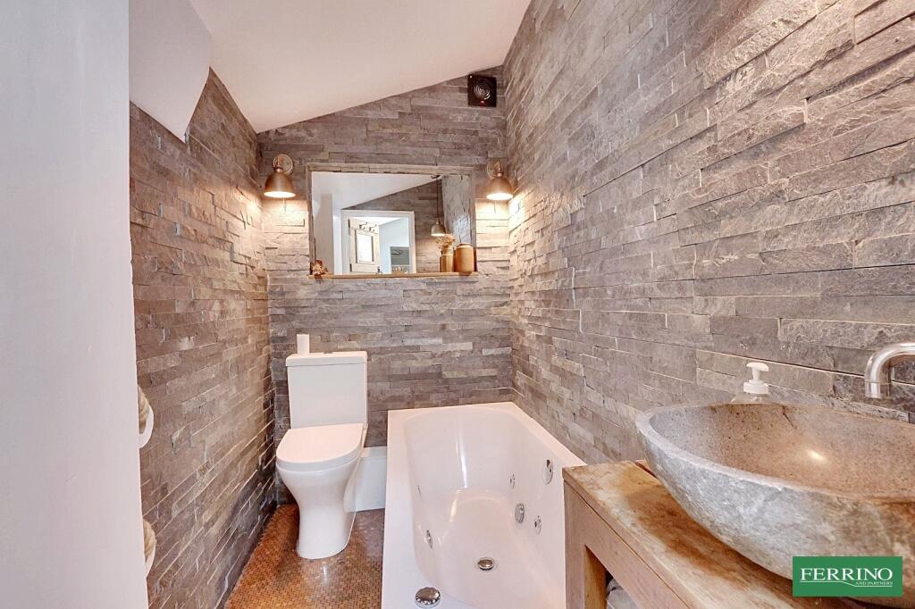 Ground Floor Bathroom