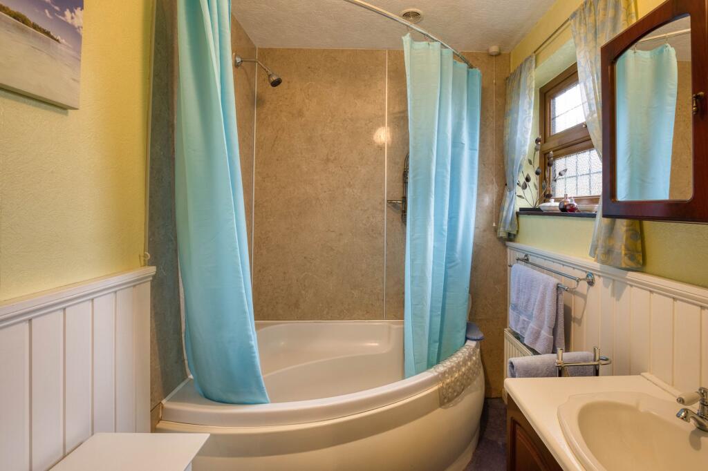 Ground Floor Bathroom
