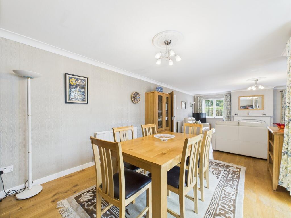 open plan lounge &amp; dining room