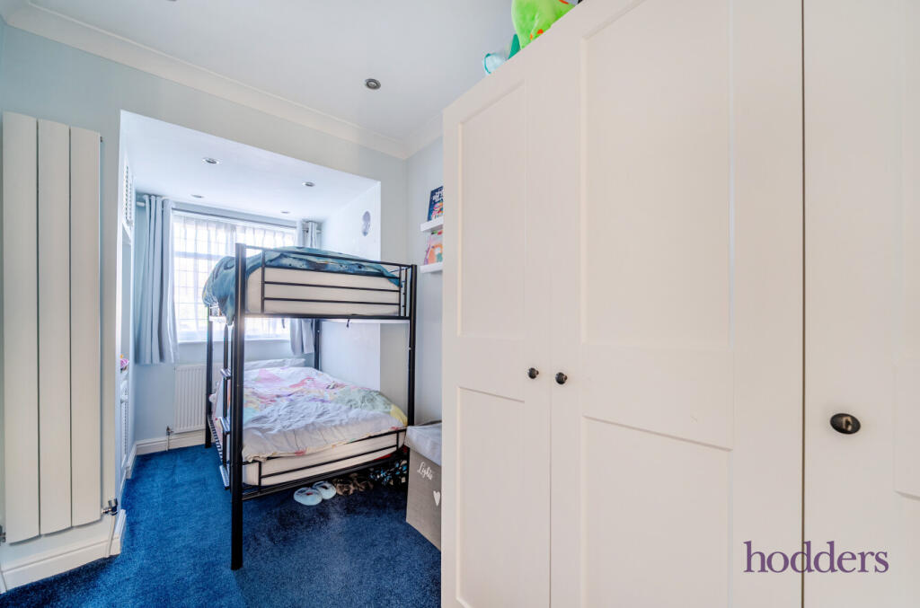 11f1e428-fe27-446...