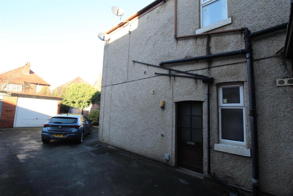 Lightburne Avenue, 20 - Rear 1 new.JPG