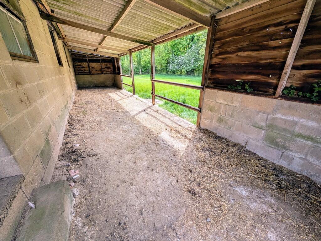 PXL_20250508_1041...