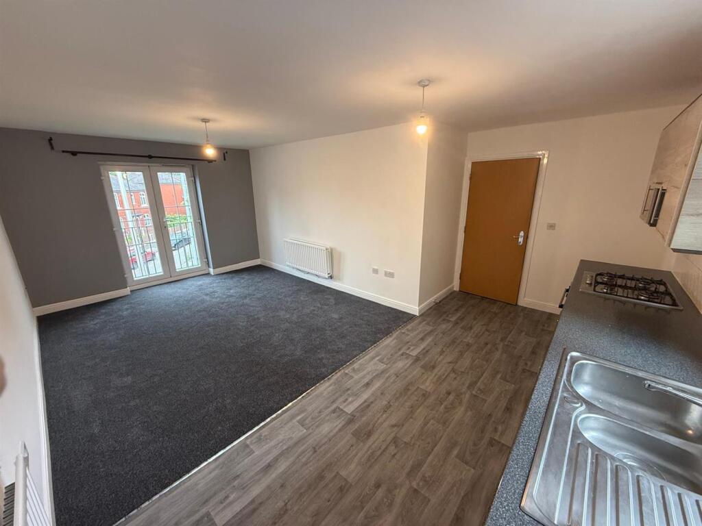 WhatsApp Image 2025-06-09 at 13.11.24 (8).jpeg